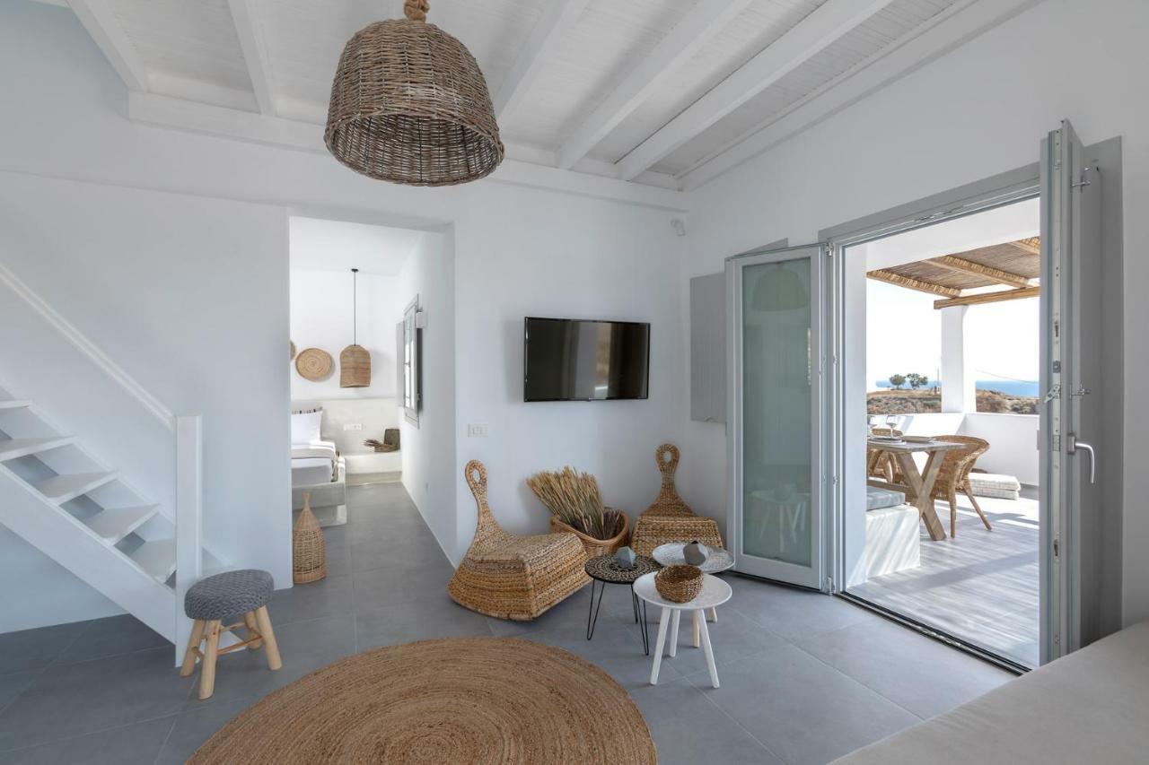 Bianco Diverso Suites Imerovigli  Exterior foto